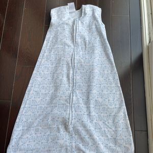 Fleece halo sleep sack. Multiple available size XL and L.